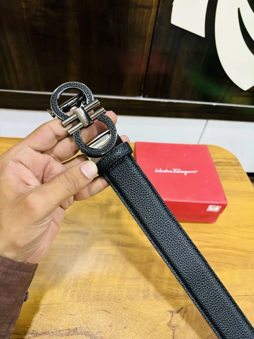 17 SF SALVATORE FERAGAMO PREMIUM QUALITY AUTOMATIC LOCK BELT