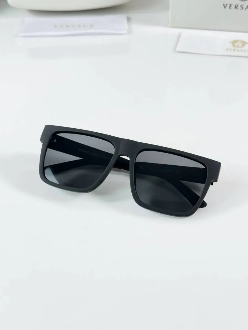 Versace 1101 Mate Black - Image 3