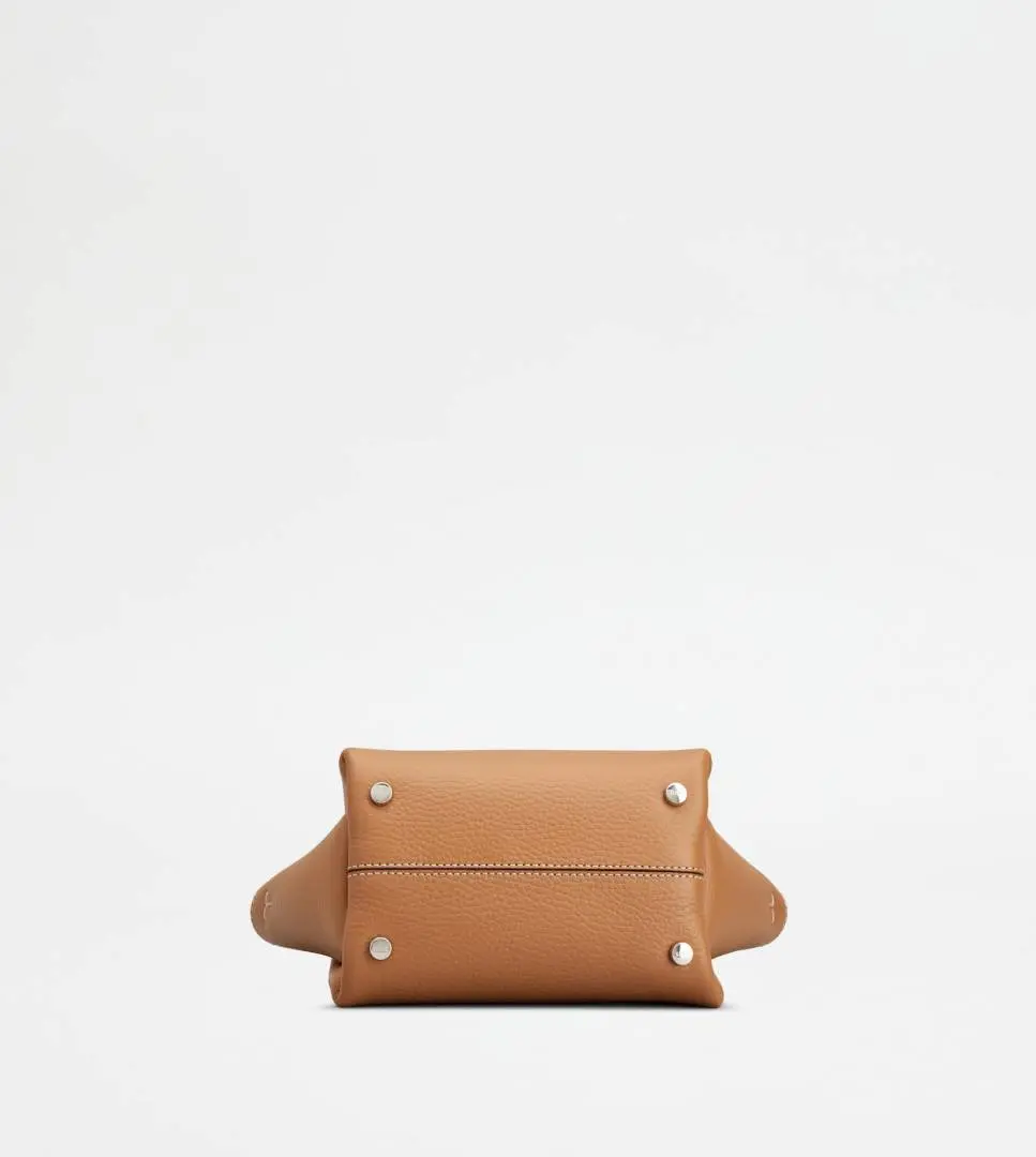 Todds Micro Leather Handbag With Originalbox & DustCover - Image 5