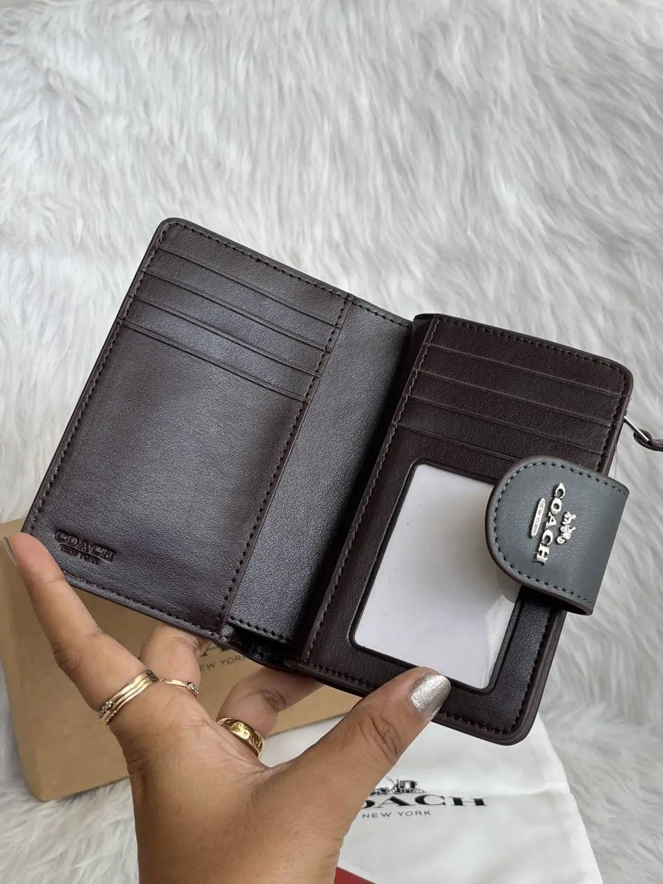 Coach 2-3 Premium Flap Wallet With OriginalBox DustCover Highend Coded - Image 6