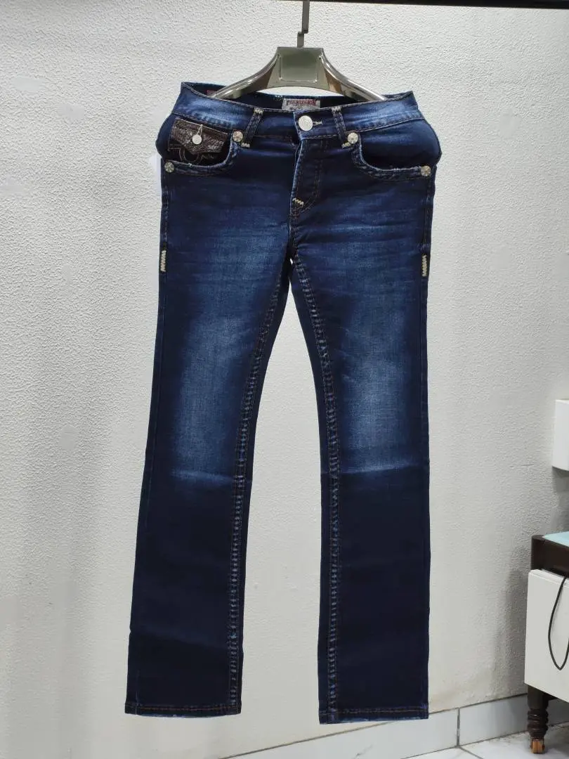 TRUE RELIGION IMPORTED STORE ARTICLE JEANS - Image 2