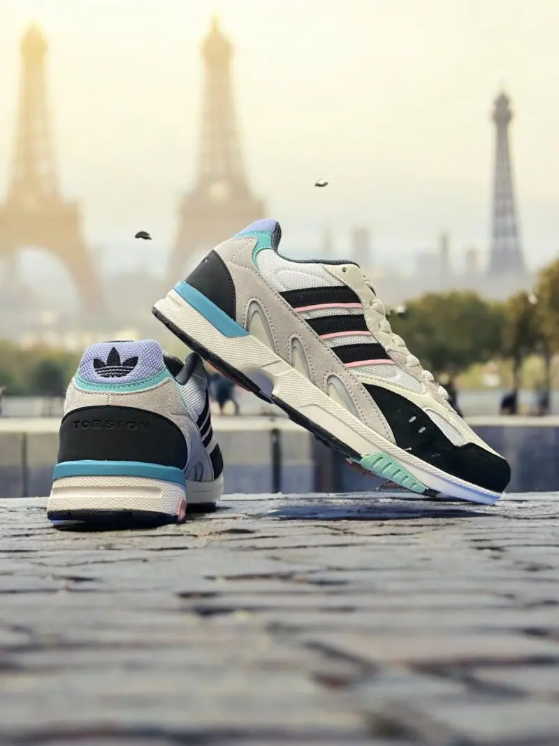 Adidas torsion super sneakers - Image 2