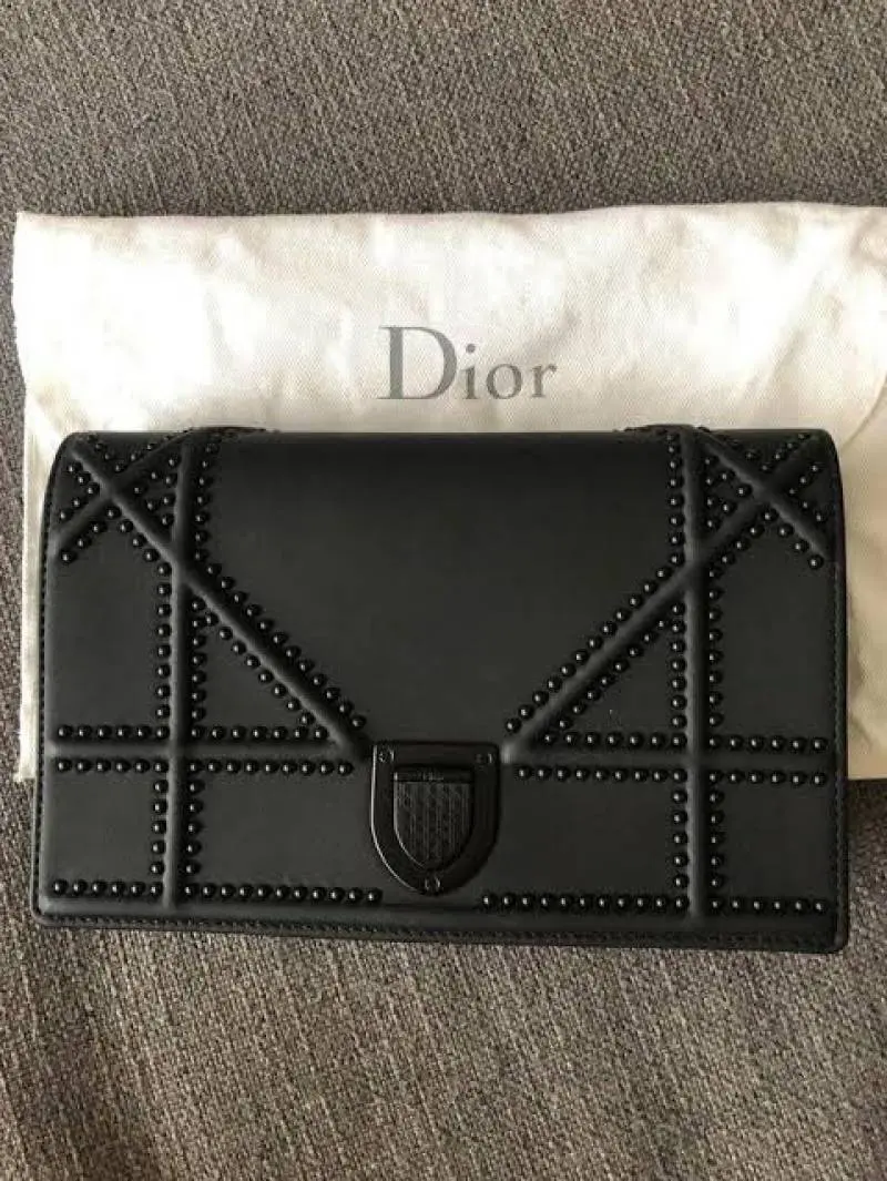 Dior Dioorama Matte Black Shoulder Bag With OriginalBox & DustCover Packing - Image 6
