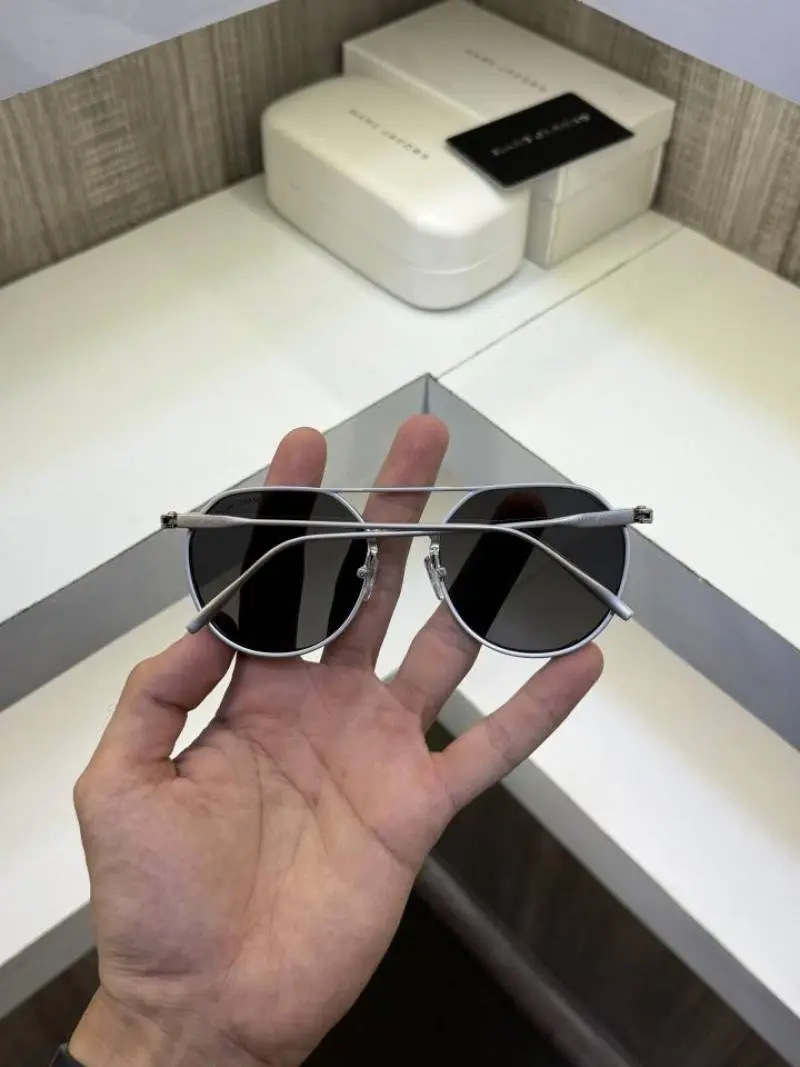 Marc Jacobs Silver Black 1300 - Image 2