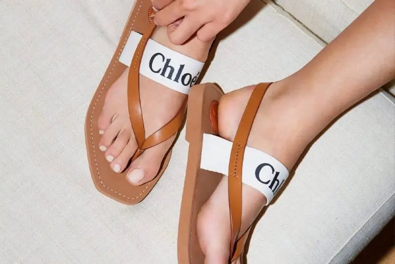 Chloe Woody Thong Sandal With Original Box & Dust Cover - Image 5