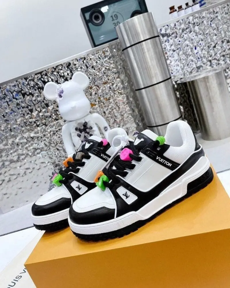 Louis Vuitton maxi trainer black white--SALE - Image 4