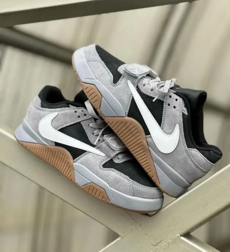 Nike AIR JORDAN TRAVIS SCOTT JUMPMAN JACK SAIL GREY SEMI UA - Image 5
