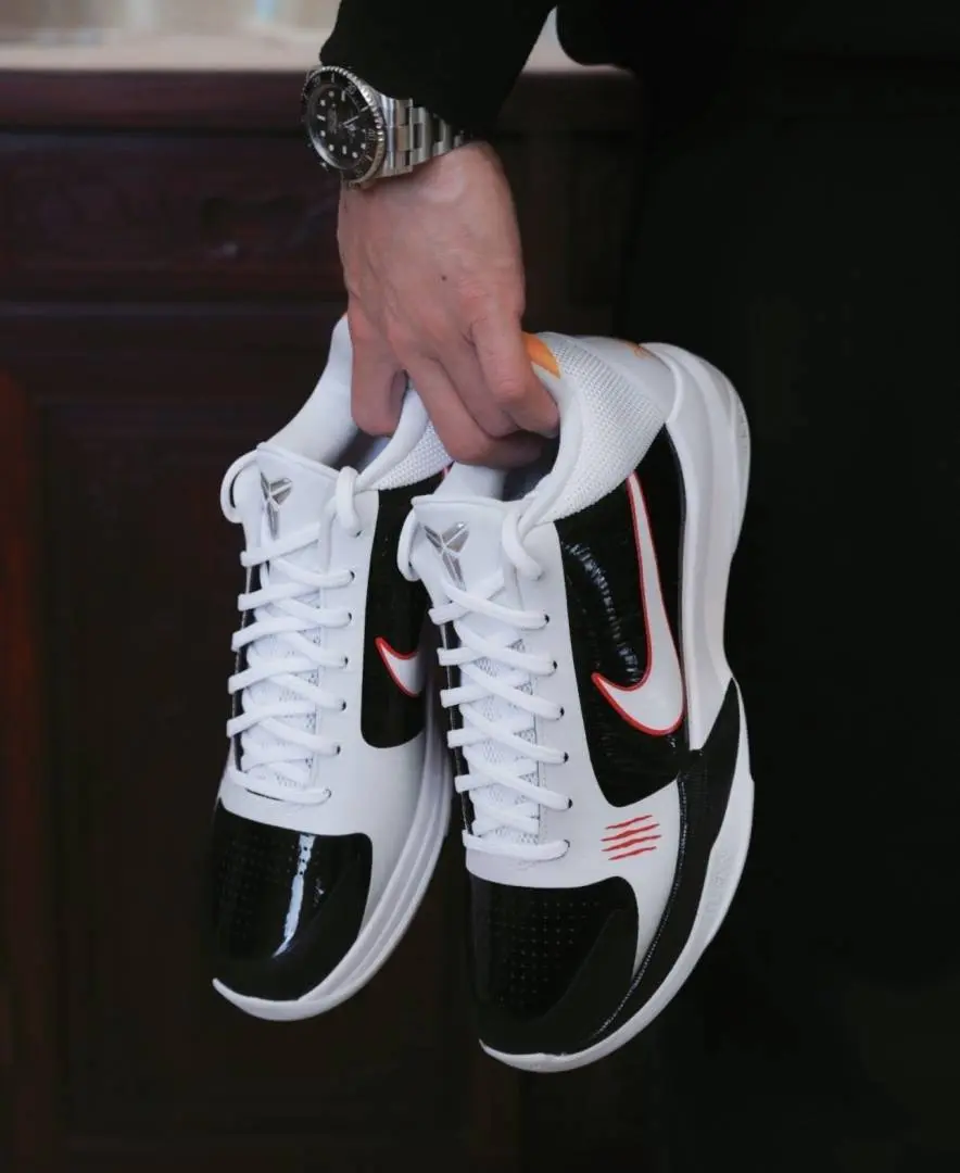 Nike KOBE 5 PROTRO BRUCE LEE - Image 3