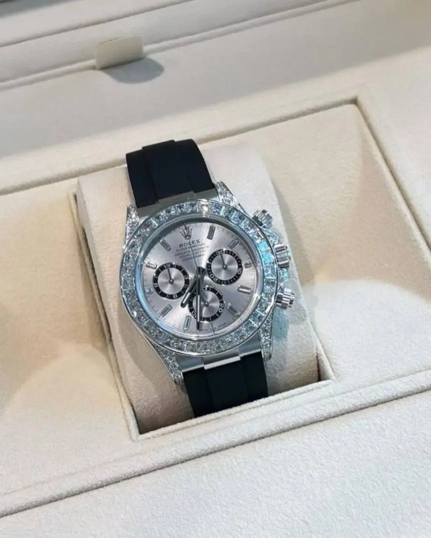 Rolex Oyster Perpetual Daytona Chosmograph - Image 5
