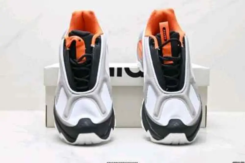 Adidas Wonder Runner Grey Black 760 - Image 4