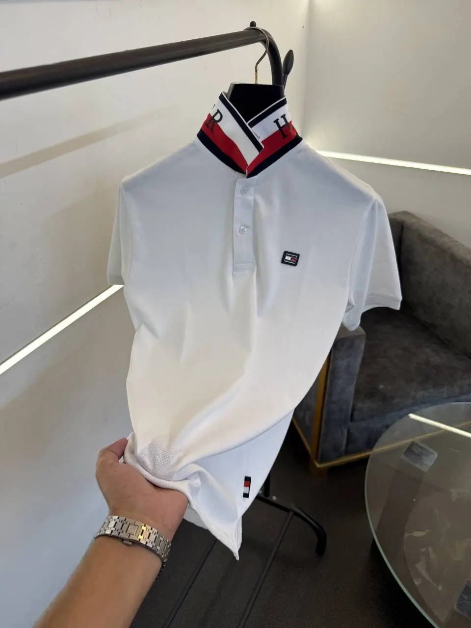 Tommy hilfigar steel logo matty cotton imported polo tshirt with brand collar white - Image 2
