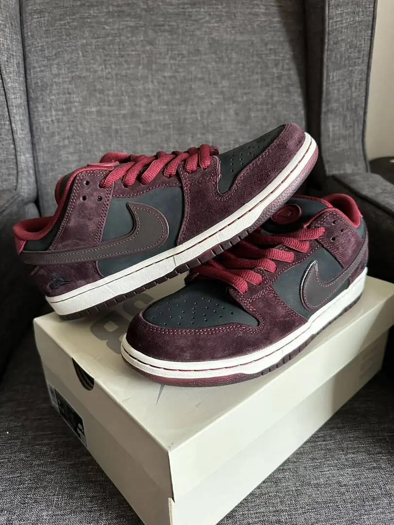 Nike riot skateshop x dunk pro sb qs low mahogany dark beetroot - Image 3