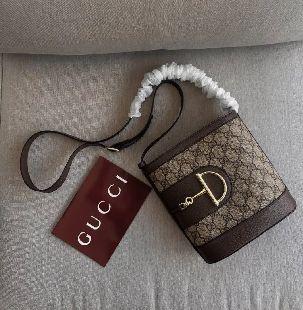 Gucci 73 Small Bucket Bag With OriginalBox Dustcover - Image 4