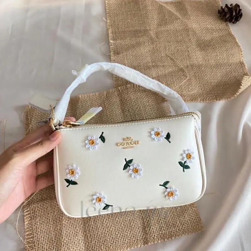 Coach Nolita 19 Daisy With OriginalBox PearlChain SmallShoulderChain BoxPacking - Image 3