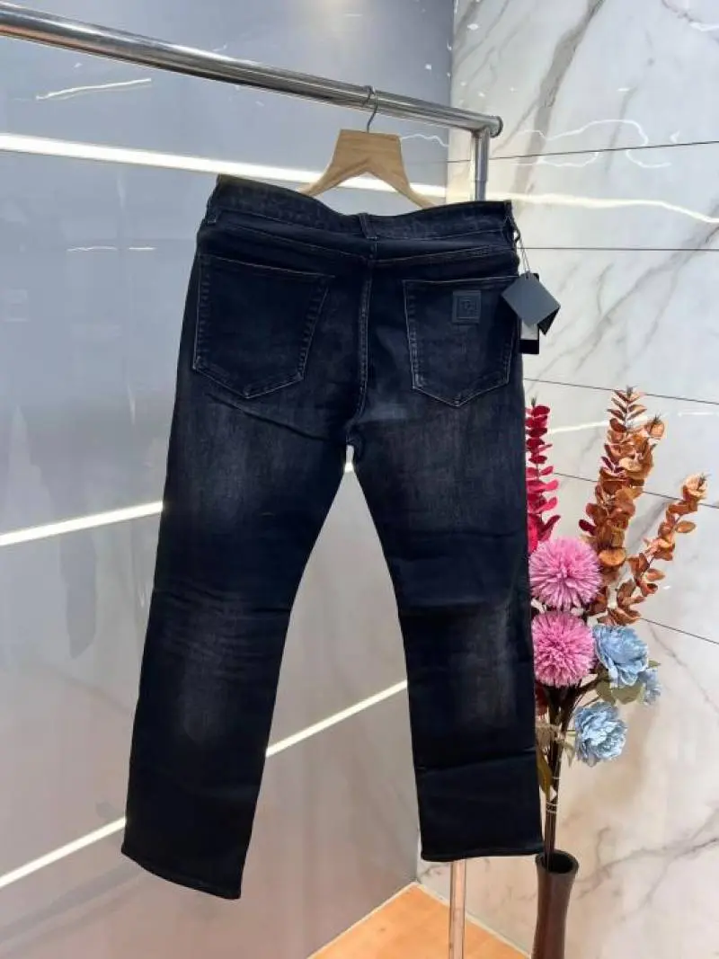 Dol c and Gabbana Black Shade Straight Fit Premium Imported Stretchable Lycra Fabric Denim with Metal Logo 3666 - Image 4