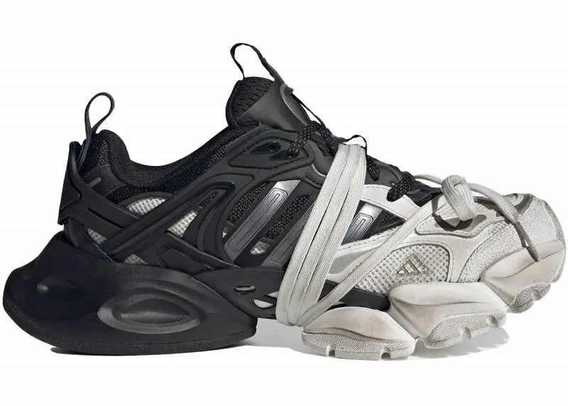 Adidas XLG Runner Deluxe in White Black