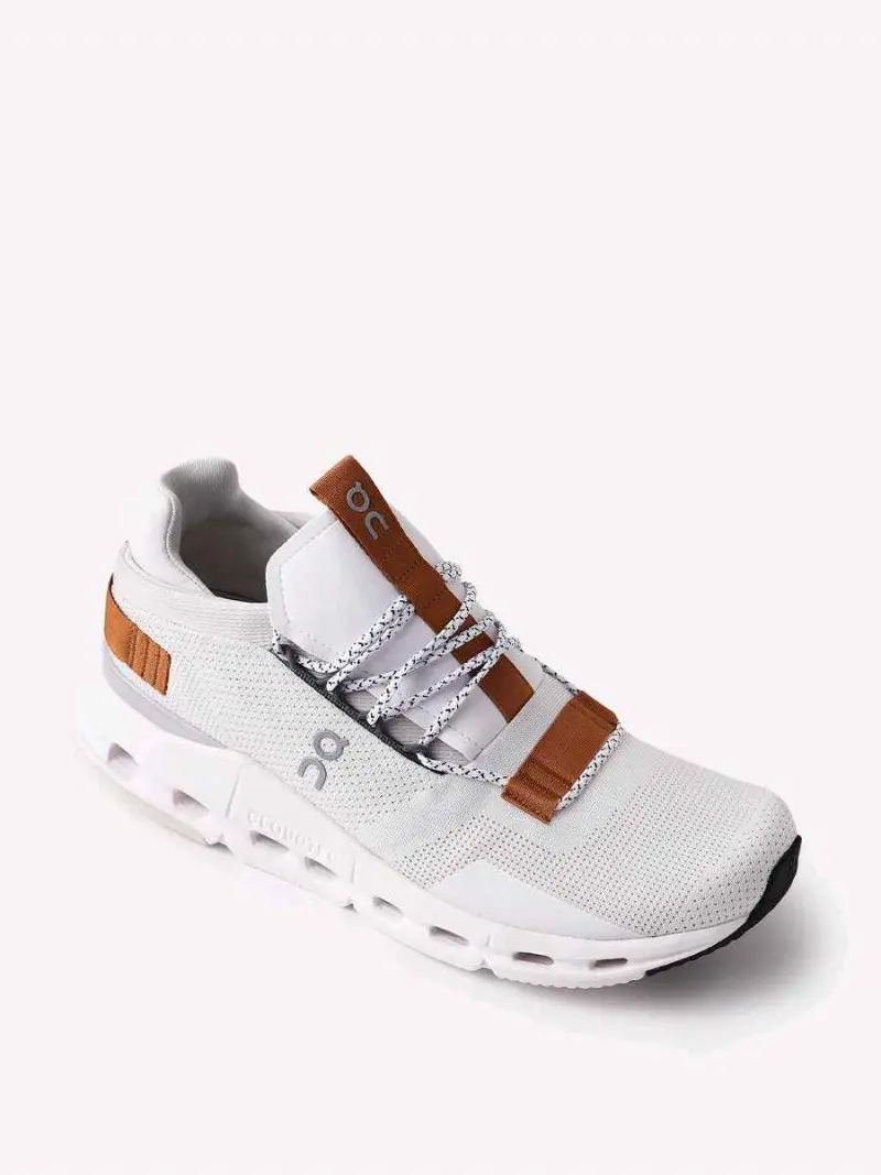 On Running Cloudnova trainers in white and brown pearl 193 - Image 9