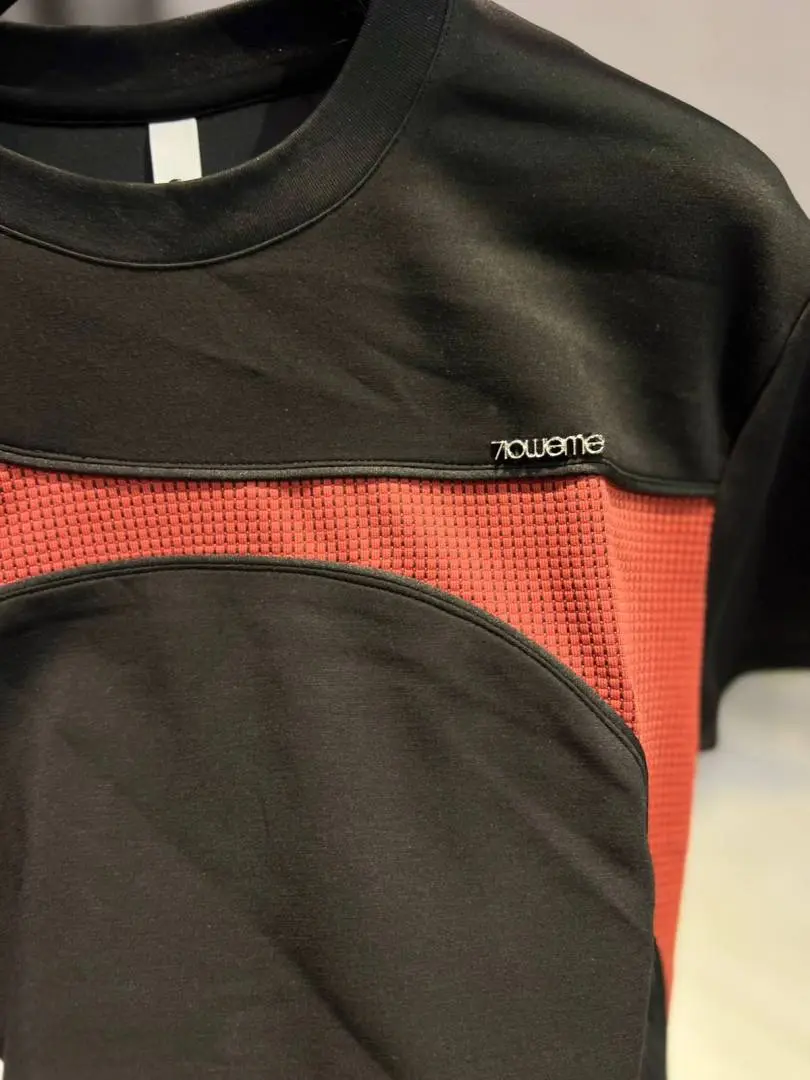 KOREAN IMPORTED HIGH DEMAND ARTICLE T-SHIRT BLACK AND RED - Image 5