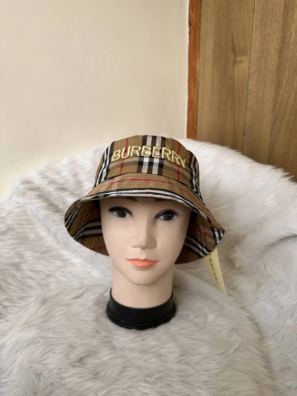Burberry Monogram Beige Front Logo Premium Unisex Bucket Hat With Safety Box - Image 3