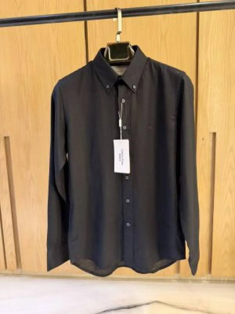 IMPORTED STORE ARTICLE T SHIRTx