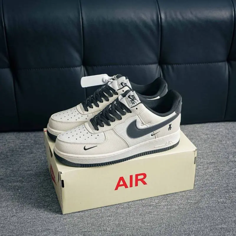Nike Air force 1 07 Low Violent Bear Joint Linen Beige Black