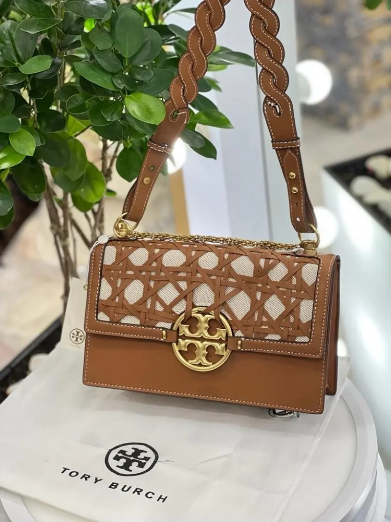 Tori Burch Miller Basket Weave Premium Shoulder Bag With OG Box & Dust Bag (Brown - 498) - Image 4