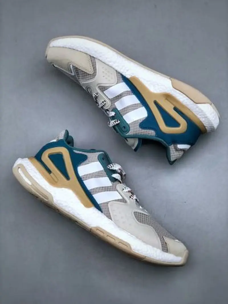 Adidas DAY JOGGER BOOST MULTI - Image 6