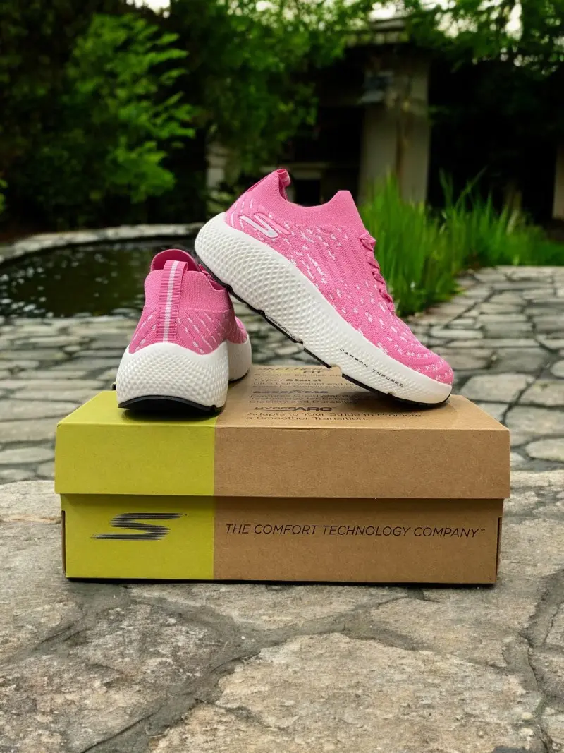 sketcherss. hyper bust ice pinks - Image 4
