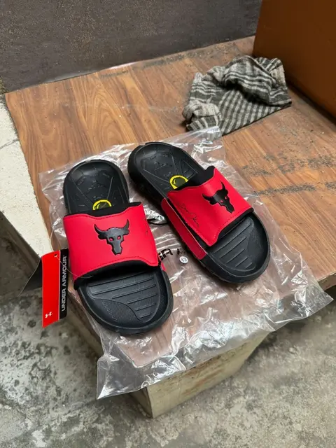 Under armo project rock blackred slides