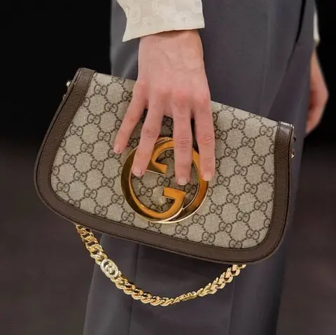 Gucci Blondie Medium Shoulder Bag With Long belt Originalbox & DustCover