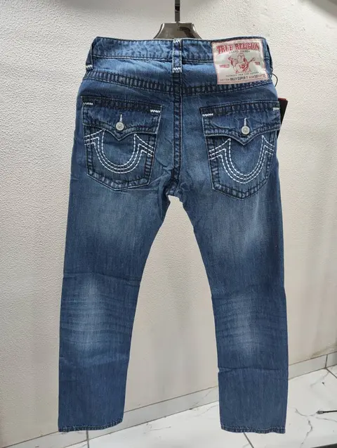 TRUE RELIGION IMPORTED STORE ARTICLE JEANS