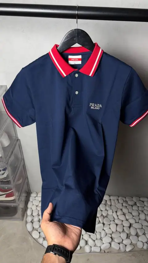 Prada Premium T Shirt with original box packaging 1812