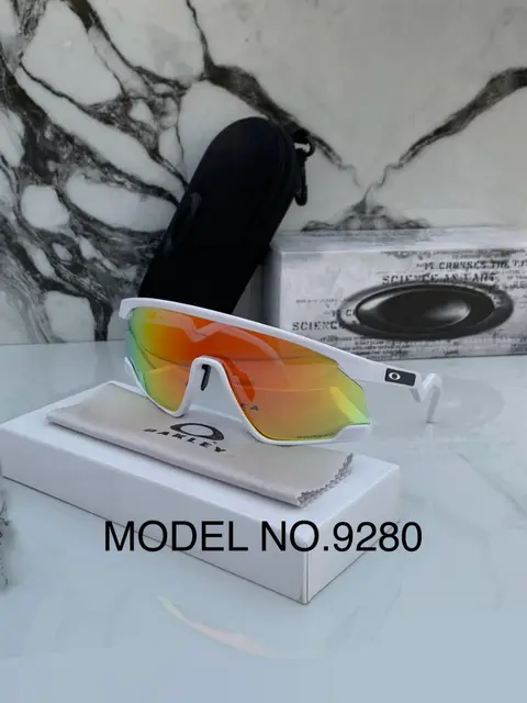 Oakley 9280 white mercury