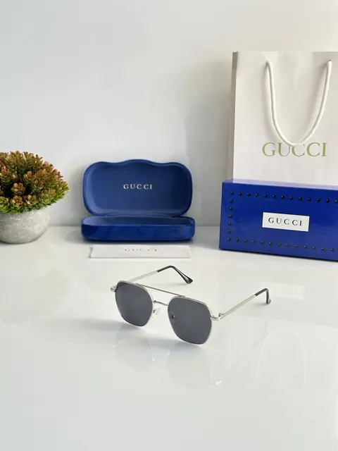 GG 8220 Silver Black