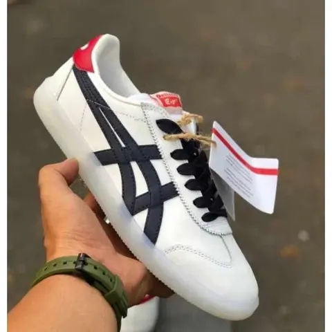 Tokuten White Blue Red