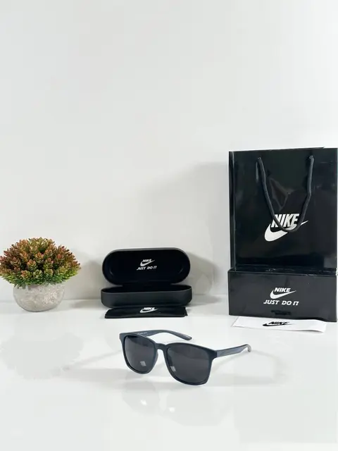 Nike 810 Blue Black