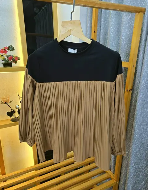 Women Frill Long Sleeves Top Brown SB191-BR