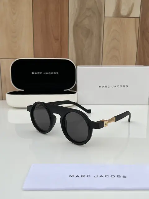 Marc jacobs 8941 black