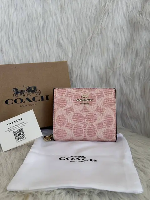 Coach Snap Wallet Pink Edition Coded With OriginalBox DustCover Tags