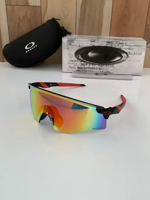Oakley 9471 black red