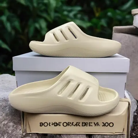 Adidas Adifrom Infinity Slide Cream
