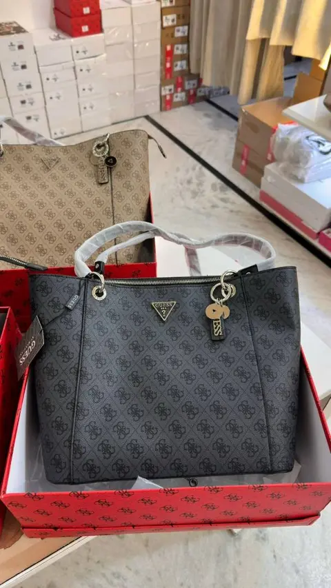 Guess Noelle Tote Bag With Original Box Packing