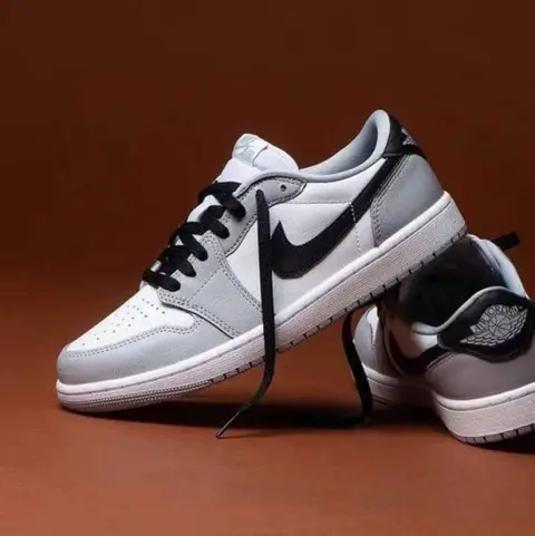 Nike Air Jordan 1 Low Barons Smoke Gray