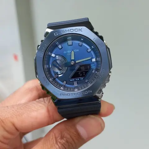 Casio g shock gm2100