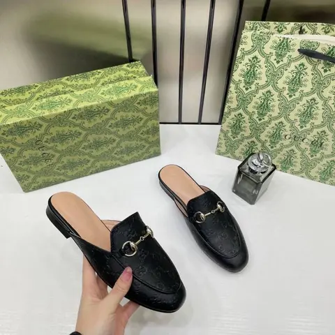Gucci GG PrinceTwon Slides In Rossa GG leather for women with original box and carry bag