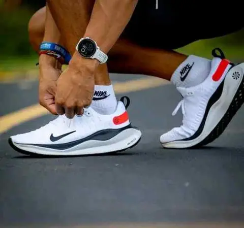 Nike ReactX Infinity Run 4 White Light Crimson