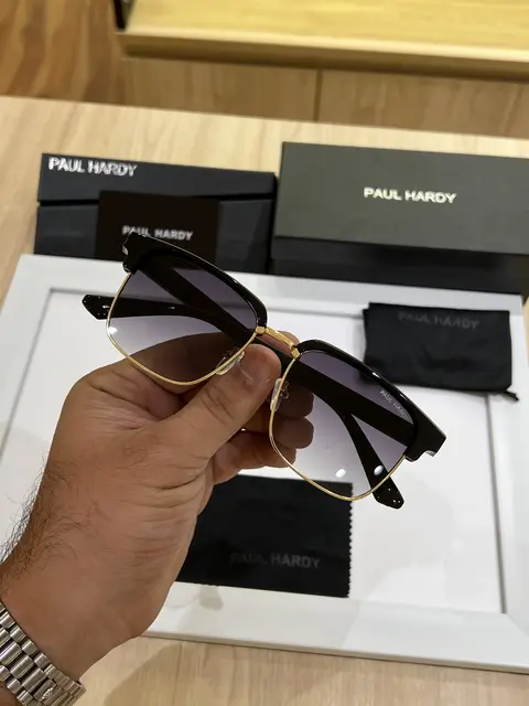 Paul hardy 3611 black shaded