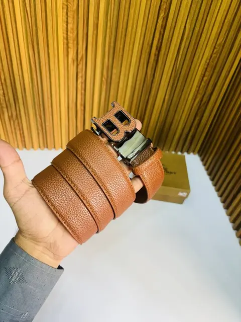 34 BURBERY PREMIUM QUALITY AUTOMATIC LOCK BELT