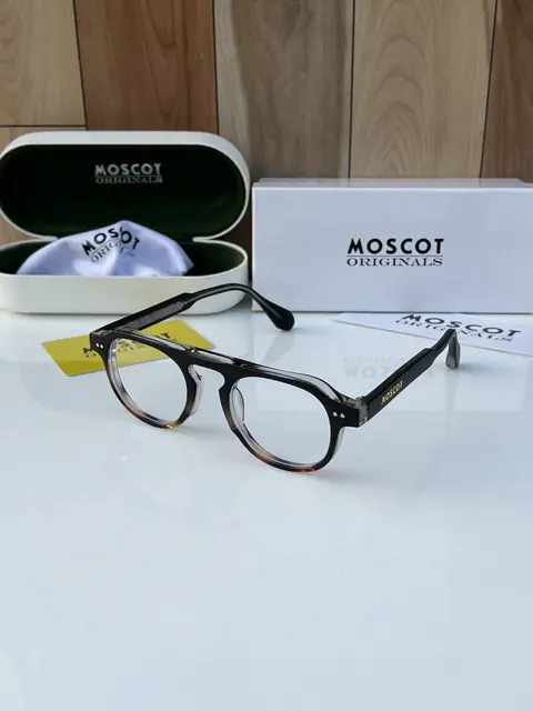 Moscot 1077 black tiger plano
