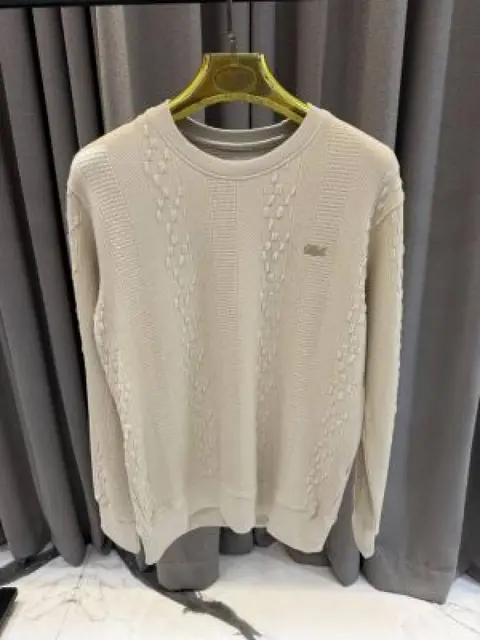 No return Lacost imported sweatshirt cream